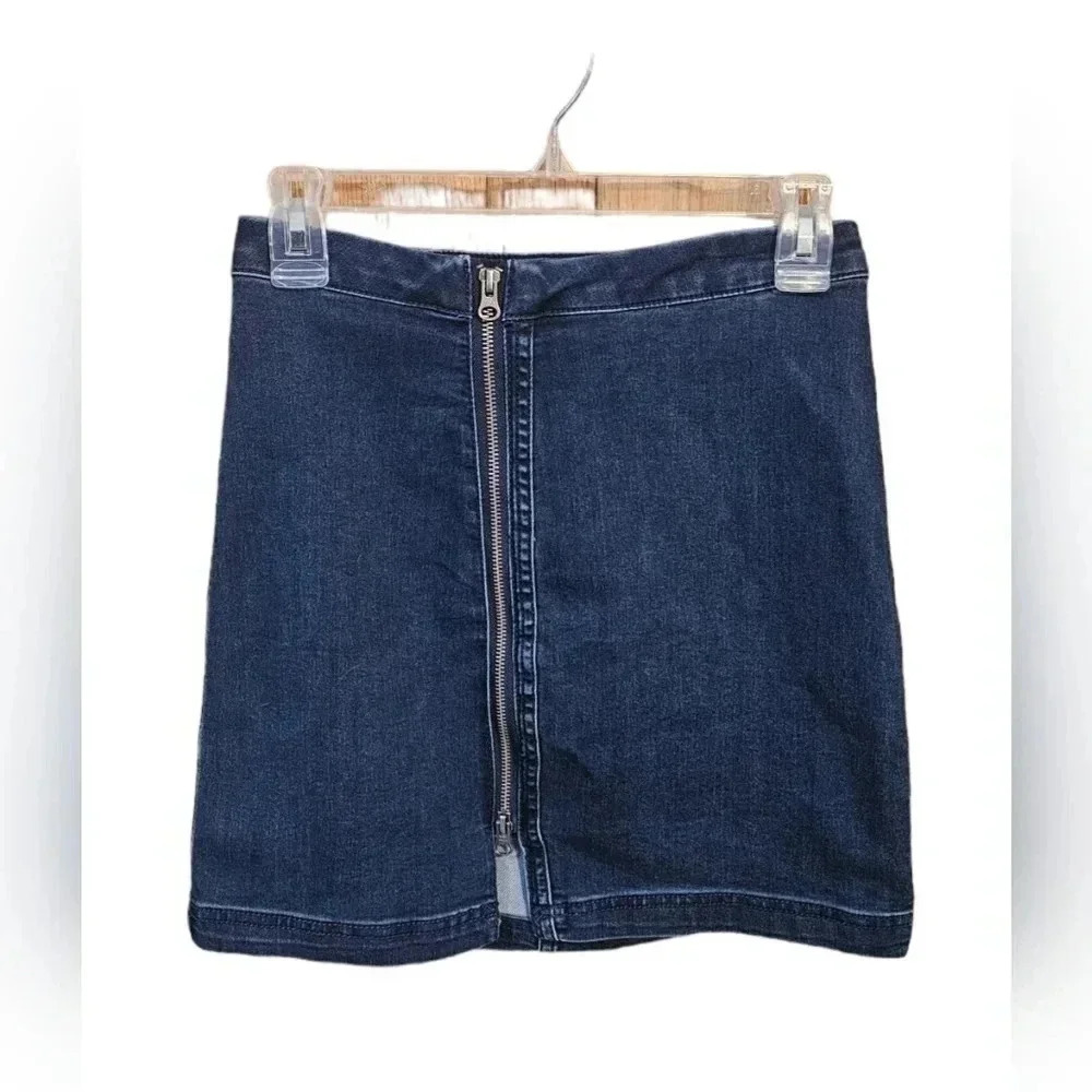 Free People Denim Zipper Skirt‎ Women's Size 6
